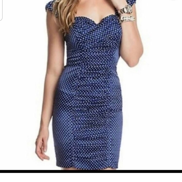 Guess dress - Picture 2 of 12